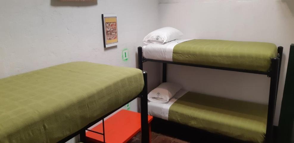 בוגוטה Cedron Hostel מראה חיצוני תמונה